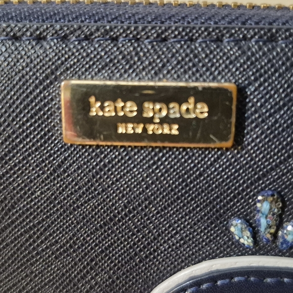 Kate Spade Novelty Blue Whale Wallet - Picture 4 of 13